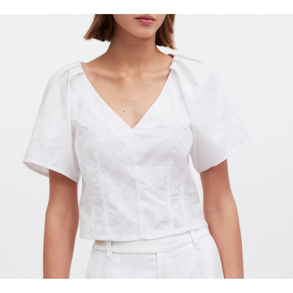 Madewell Darted V-Neck Puff Sleeve Top in Floral White 4 Feminine Resort NWT